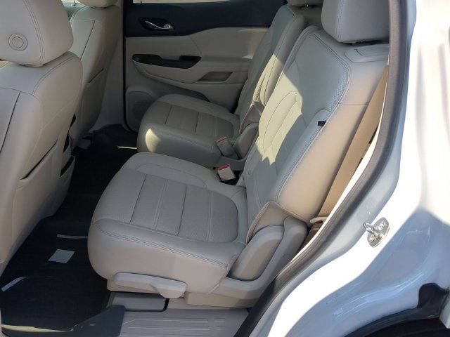 Used 2023 GMC Acadia Denali w/ Denali Technology Package AWD/4WD image 16