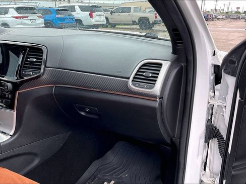 Used 2019 Jeep Grand Cherokee SRT AWD/4WD image 23