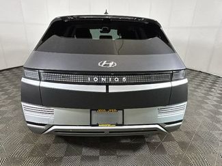 Used 2023 Hyundai Ioniq 5 Limited w/ Cargo Package RWD video 3