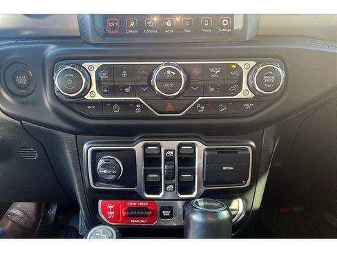 Used 2020 Jeep Wrangler Unlimited Rubicon image 25