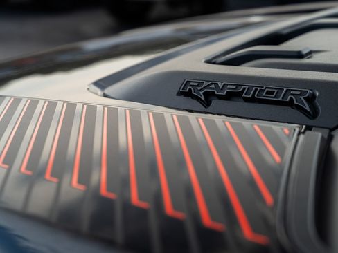 Certified 2025 Ford F150 Raptor AWD/4WD image 25