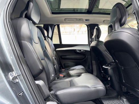 Used 2018 Volvo XC90 T5 Momentum w/ Convenience Package image 64
