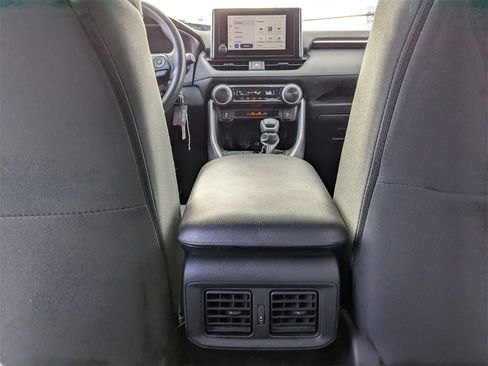 Used 2024 Toyota RAV4 LE image 32