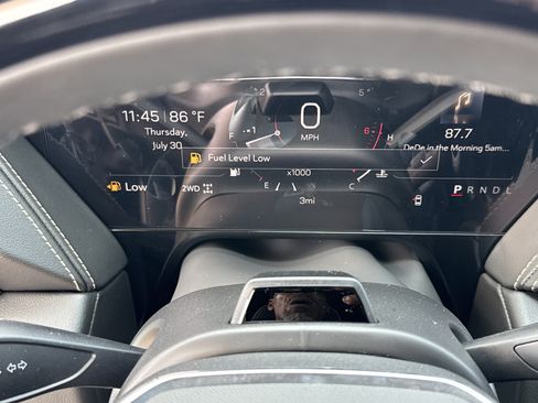 New 2026 GMC Yukon Elevation w/ Elevation Premium Package AWD/4WD image 22