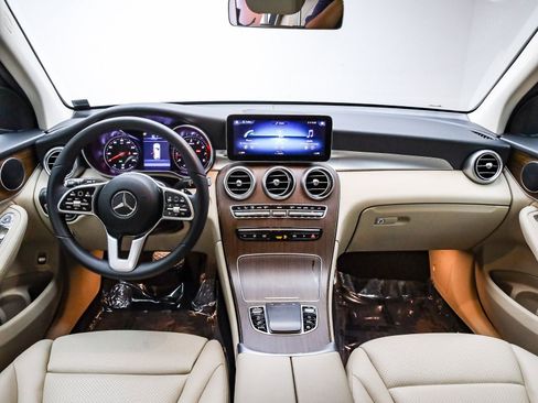 Used 2022 Mercedes-Benz GLC 300 image 13