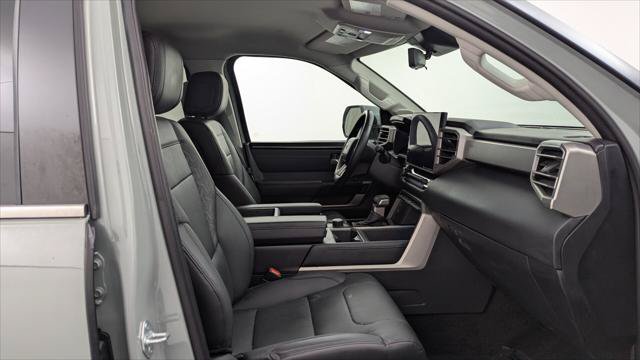 Used 2024 Toyota Tundra Limited AWD/4WD image 21