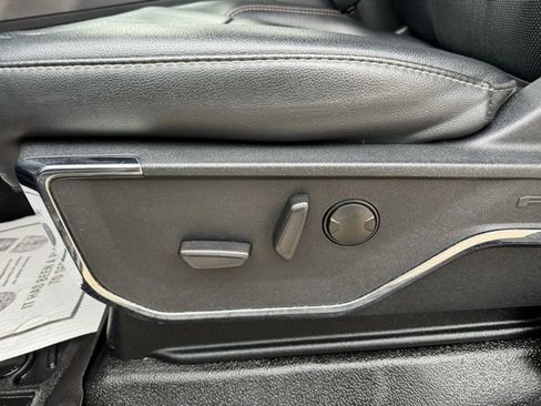 Used 2023 Ford F250 Lariat w/ FX4 Off-Road Package image 12