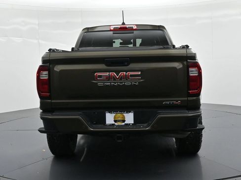 Used 2024 GMC Canyon AT4 w/ Canyon Safety Plus Package AWD/4WD image 7