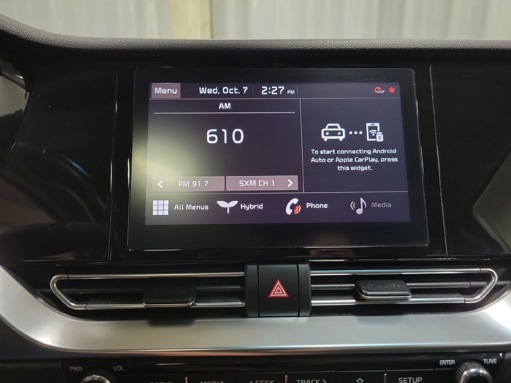 Used 2021 Kia Niro Touring FWD image 23
