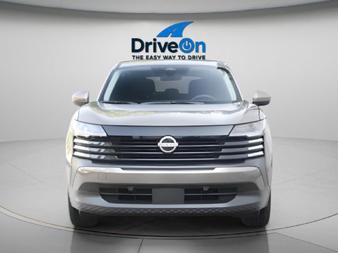 Used 2025 Nissan Kicks SV image 14