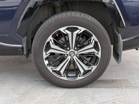 Used 2024 Toyota RAV4 XSE w/ Weather Package image 17