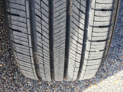 Used 2020 Toyota Highlander Limited image 11