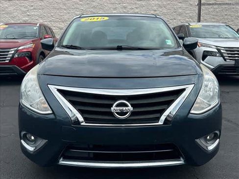 Used 2015 Nissan Versa SV w/ SV Appearance Package FWD image 8