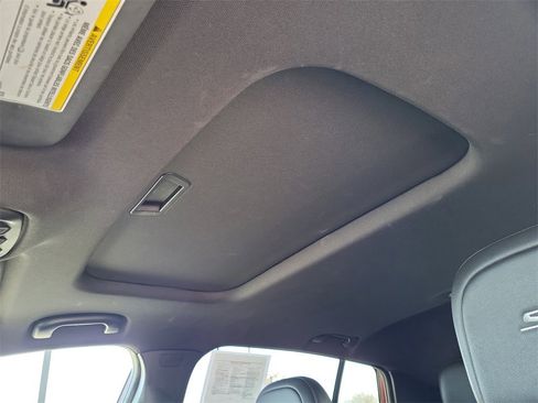 Certified 2024 Buick Envista Sport Touring w/ Convenience I Package image 10