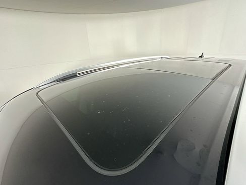 Used 2023 Volkswagen Atlas SEL image 30