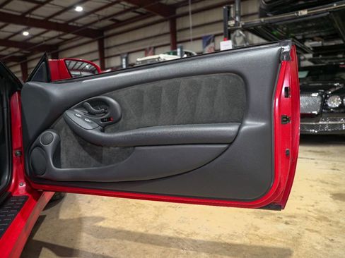 Used 1994 Pontiac Firebird Coupe image 28