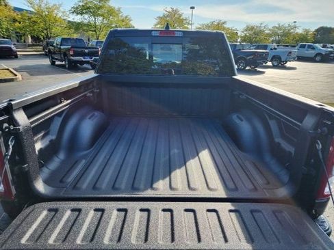 Used 2024 RAM 1500 Big Horn AWD/4WD image 24
