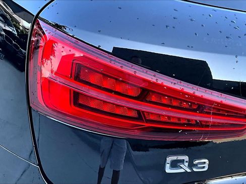 Used 2017 Audi Q3 2.0T Premium AWD/4WD image 30
