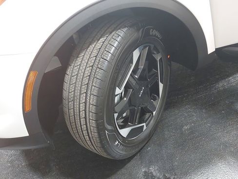 New 2026 Kia Sportage S image 31