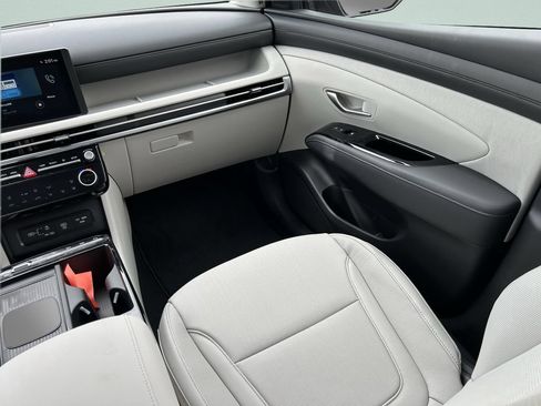 New 2026 Hyundai Tucson Limited FWD image 21