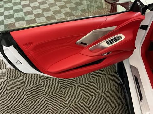 Used 2023 Chevrolet Corvette Z06 w/ Z07 Performance Package RWD image 30
