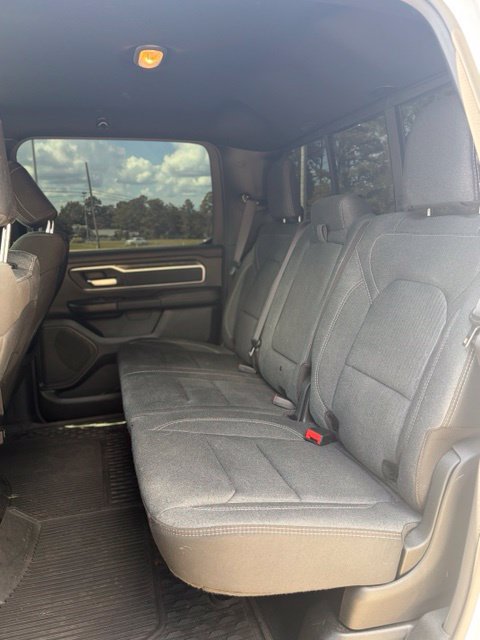 Used 2020 RAM 1500 Big Horn RWD image 22