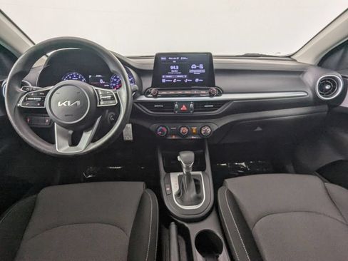 Used 2023 Kia Forte LXS FWD image 13