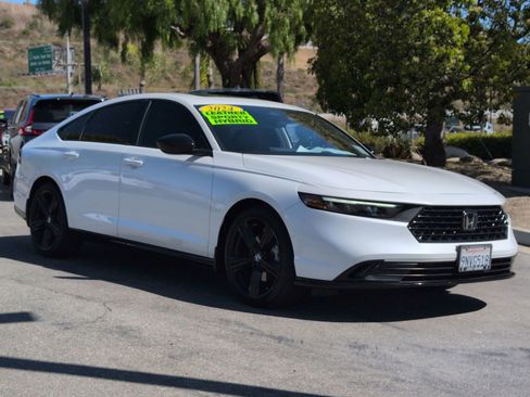 Used 2024 Honda Accord Sport image 7