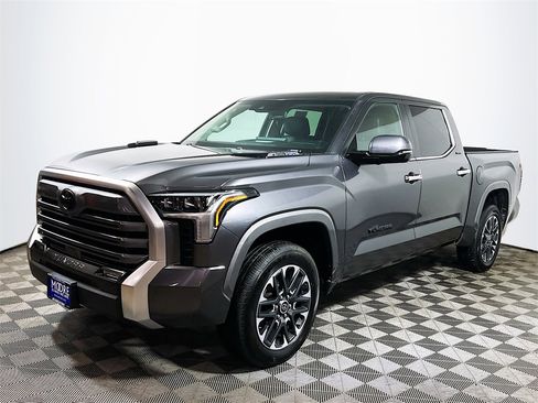 Used 2024 Toyota Tundra Limited image 4