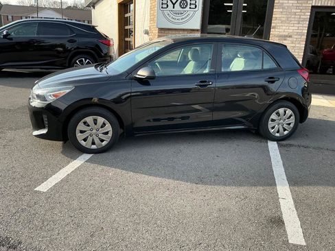 Used 2018 Kia Rio LX image 17