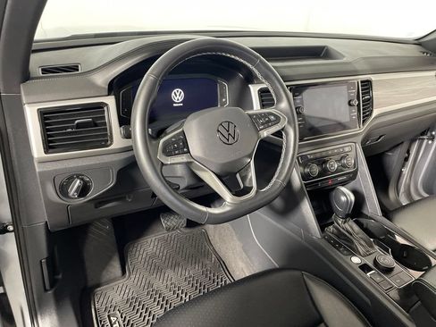 Used 2022 Volkswagen Atlas Cross Sport SE AWD/4WD image 8