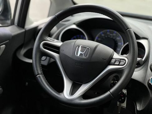 Used 2011 Honda Fit Sport image 29