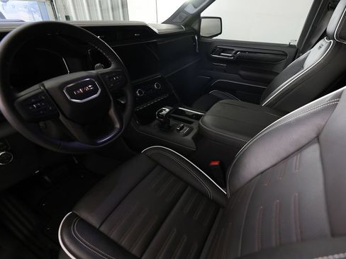 Used 2026 GMC Sierra 1500 AT4X AWD/4WD image 19