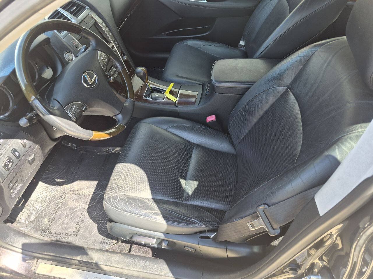 Used 2010 Lexus ES 350 w/ Preferred Accessory Package FWD image 13