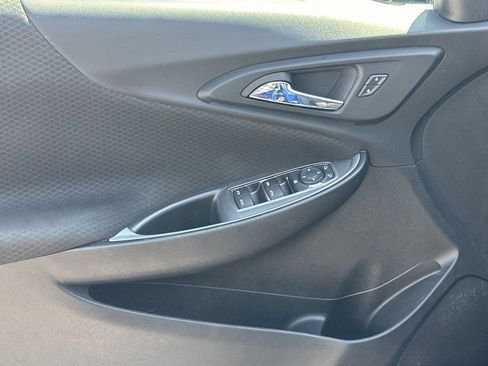 Used 2023 Chevrolet Malibu LT FWD image 9