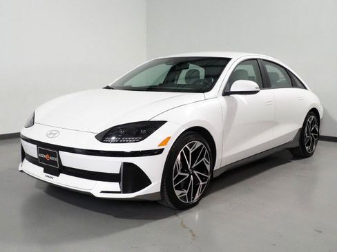 Used 2025 Hyundai Ioniq 6 SEL image 9