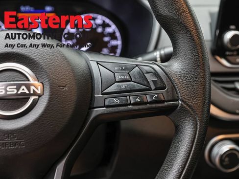 Used 2023 Nissan Altima 2.5 S FWD image 15