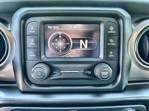 Used 2021 Jeep Wrangler Unlimited Sport AWD/4WD image 14