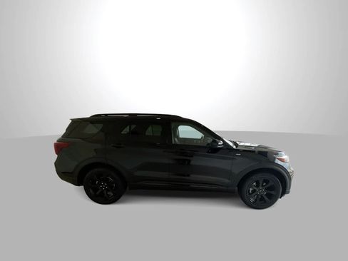 Used 2022 Ford Explorer ST-Line w/ Class IV Trailer Tow Package AWD/4WD image 9