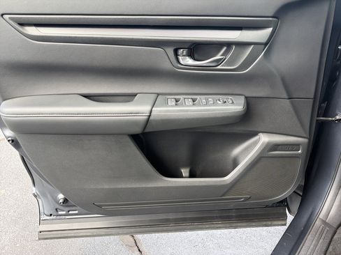 Certified 2025 Honda CR-V LX image 22