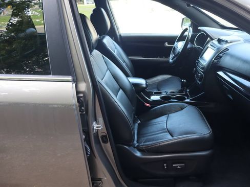 Used 2014 Kia Sorento SX AWD/4WD image 22