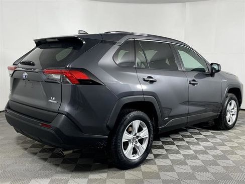 Used 2020 Toyota RAV4 LE w/ All Weather Liner Package image 8