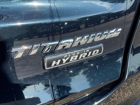 Used 2020 Ford Fusion Energi Titanium image 8