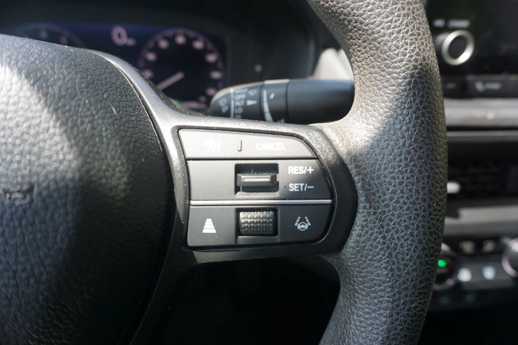 Used 2024 Honda Accord EX image 8