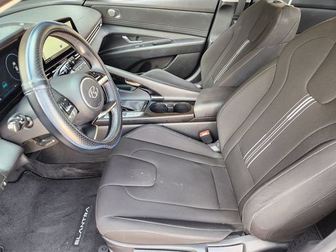 Used 2023 Hyundai Elantra SEL w/ Convenience Package FWD image 14