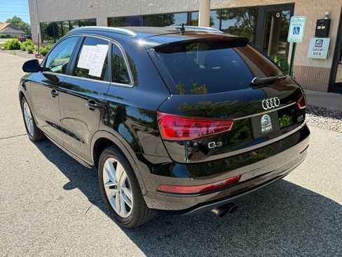 Used 2017 Audi Q3 2.0T Premium AWD/4WD image 3