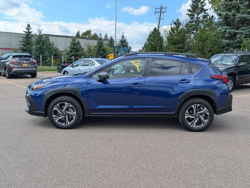 Used 2024 Subaru Crosstrek 2.0i Premium AWD/4WD image 4