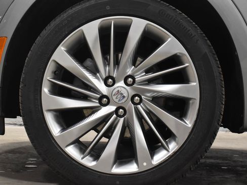 Used 2024 Buick Envision Avenir AWD/4WD image 35