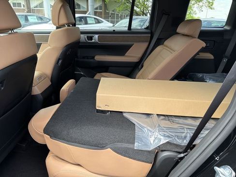 New 2026 Hyundai Santa Fe Limited AWD/4WD image 21
