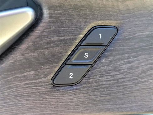 Used 2021 Jeep Grand Cherokee L Limited w/ Trailer Tow Group (B) image 33